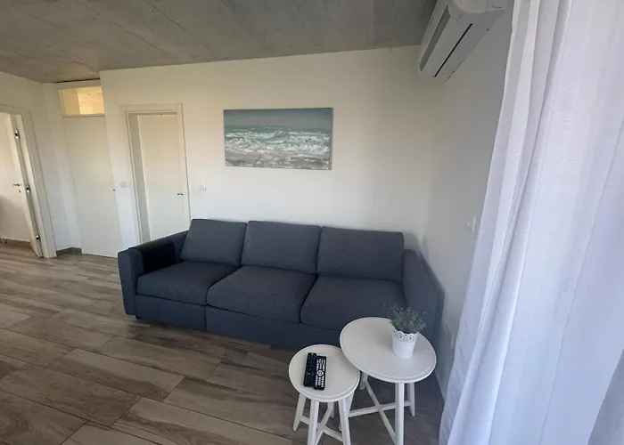 Enjoy Blue, With Pool & Pets Welcome * Novigrad Istria