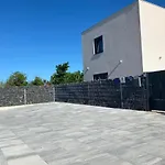 Apartment Enjoy Blue, With Pool & Pets Welcome Novigrad Istria