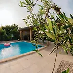 Enjoy Blue, With Pool & Pets Welcome * Novigrad Istria