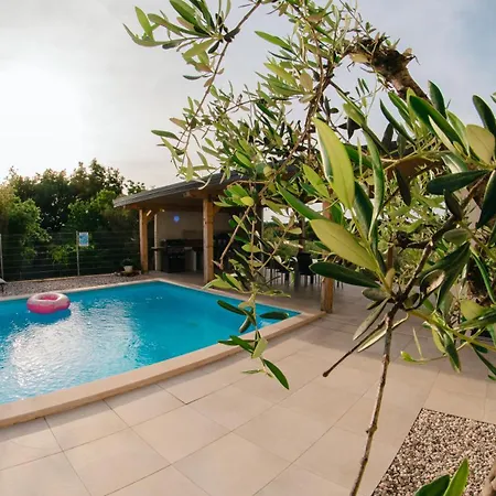 Enjoy Blue, With Pool & Pets Welcome * Novigrad Istria