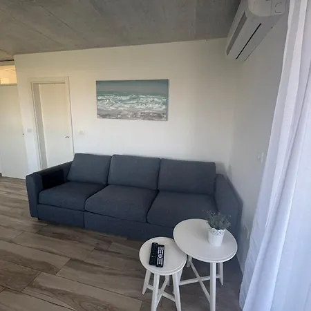 Enjoy Blue, With Pool & Pets Welcome * Novigrad Istria